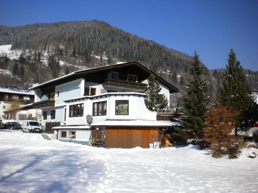 Bed and Breakfast Gaestehaus Sagmeister Бад-Кляйнкірхгайм Екстер'єр фото